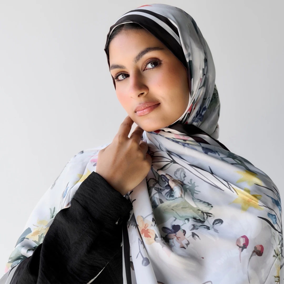 Satin| Black Floral Me