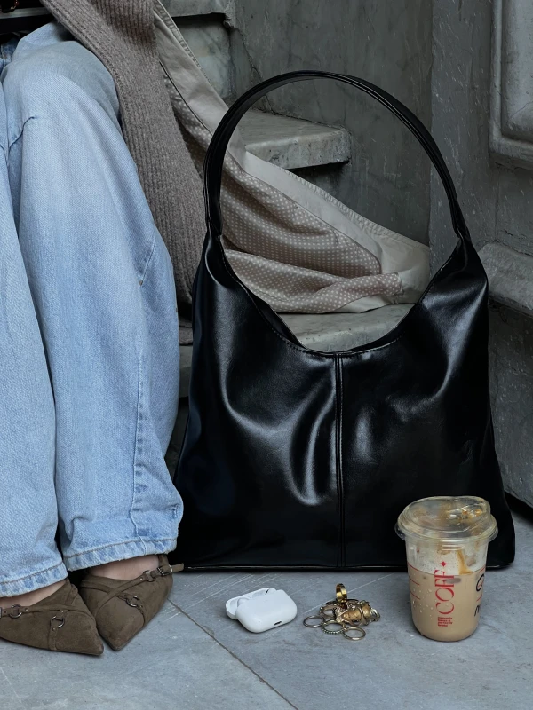 HOBO Leather Bag Black