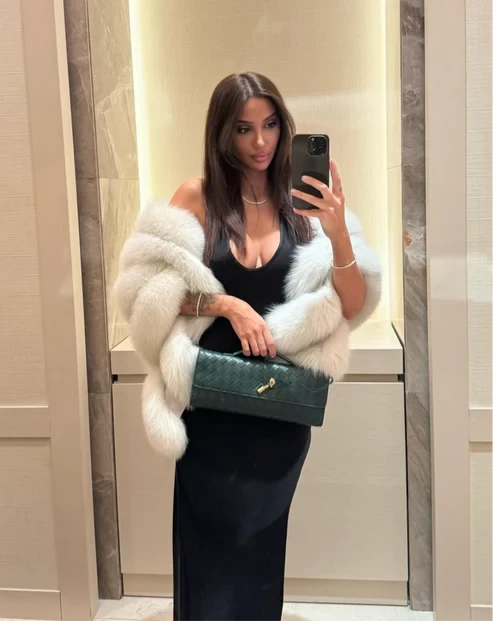 Z⚜️Fox Fur shawl