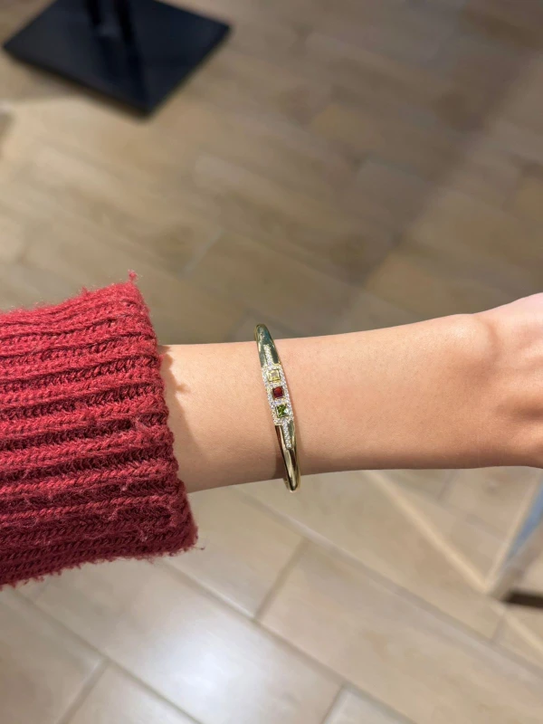 Color stones Bangle
