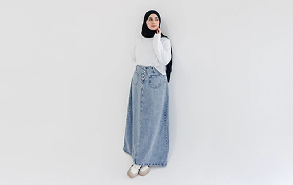 denim skirt
