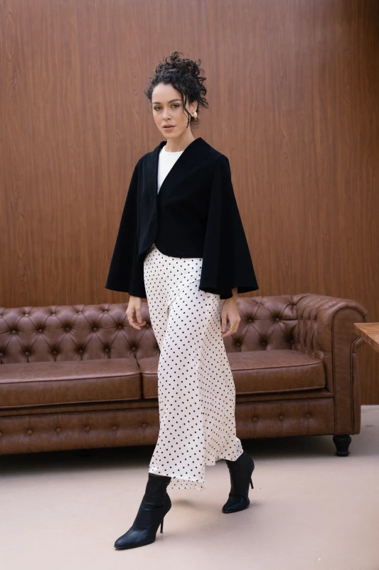 The Back Wave Jacket - Black